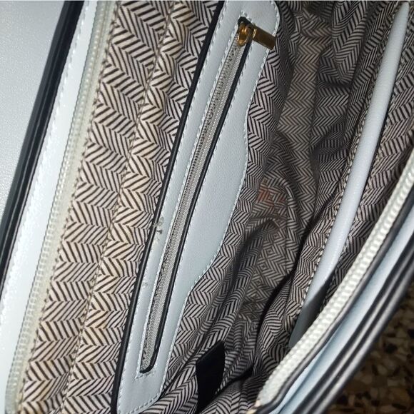 Plush blue purse (ending soon) - Picture 5 of 7